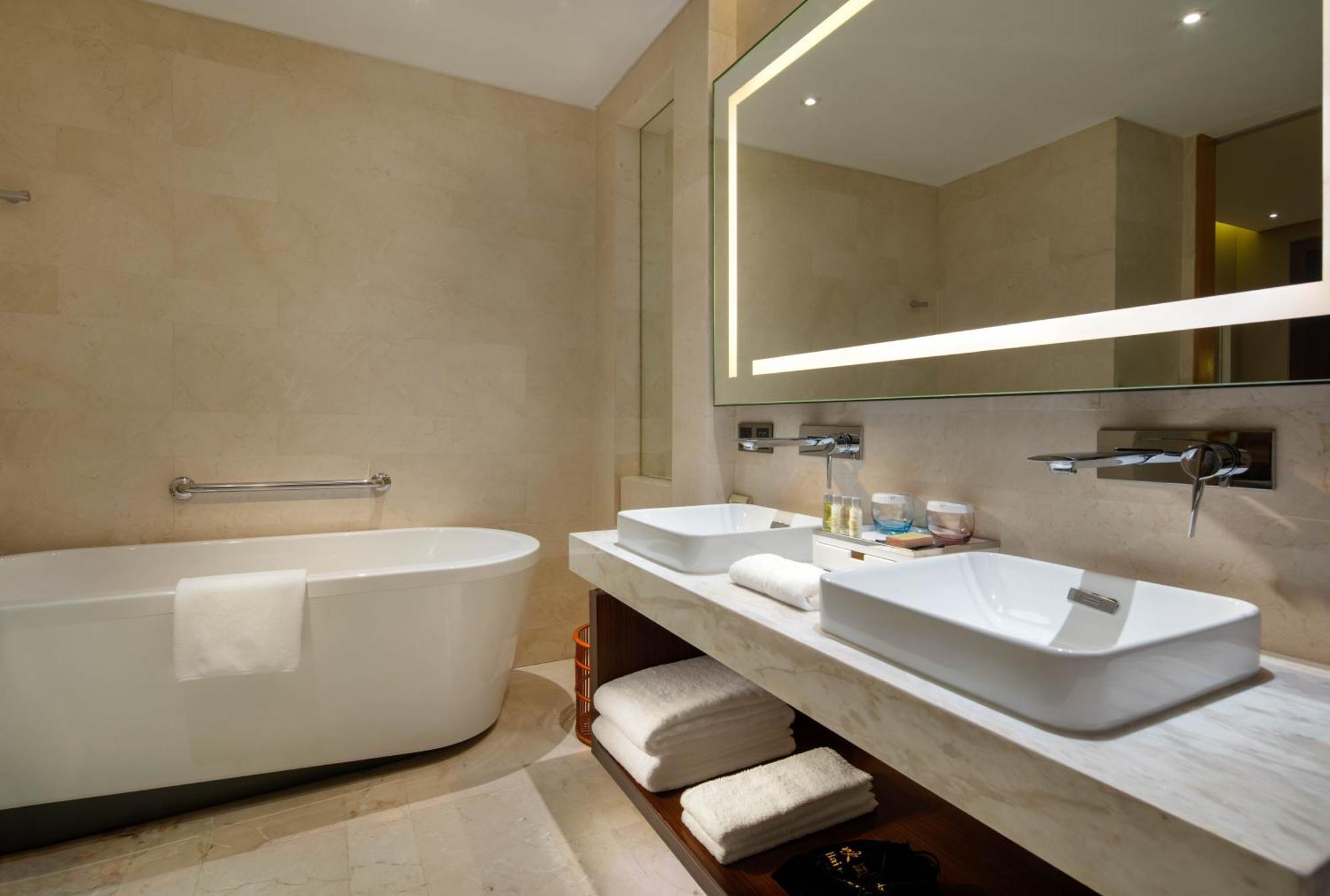 Hilton Garden Inn Lijiang Lijiang  Exterior foto